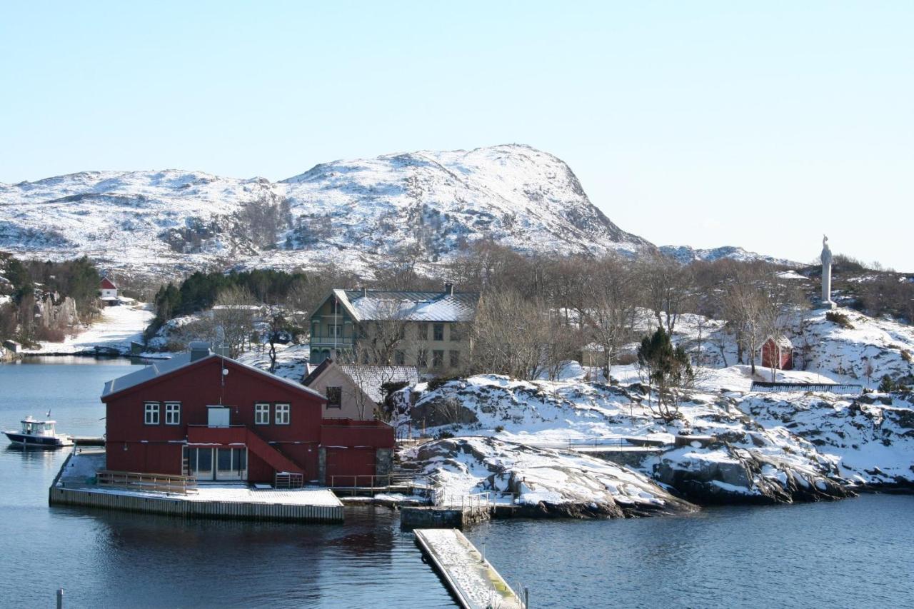 Hotel Skjerjehamn